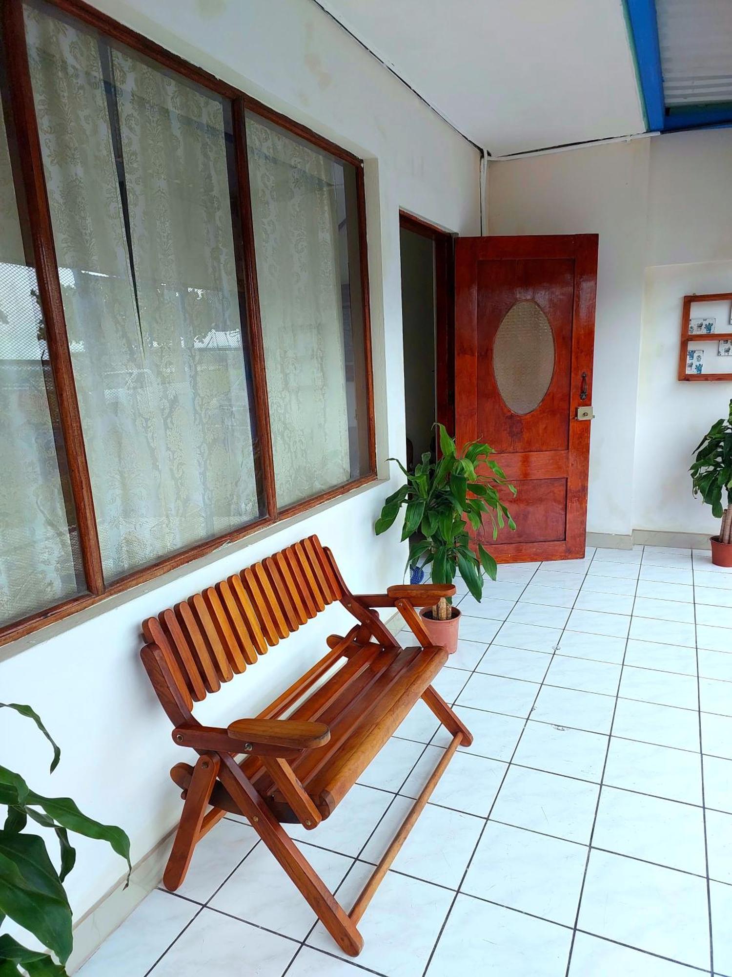 Casa Equipada En El Centro De Puntarenas别墅 外观 照片