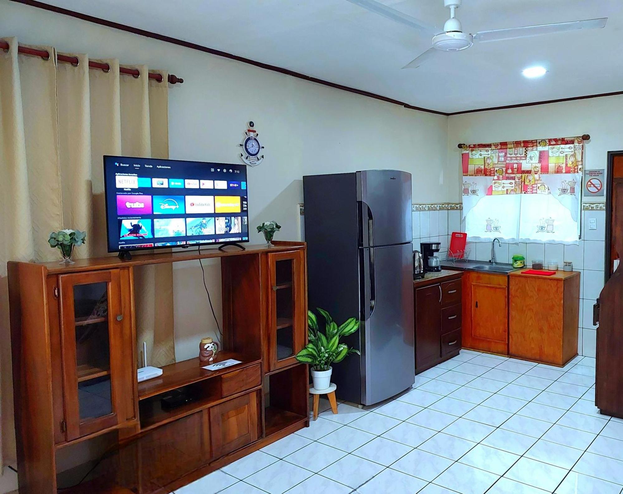 Casa Equipada En El Centro De Puntarenas别墅 外观 照片